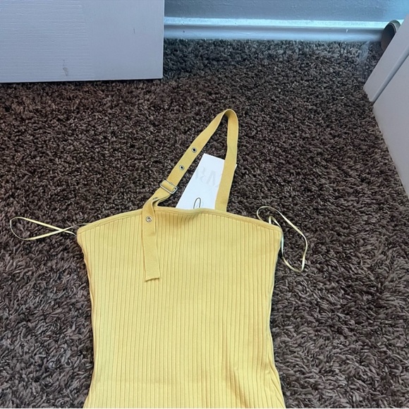 Zara Yellow Ribbed Bodysuit - Picture 2 of 4